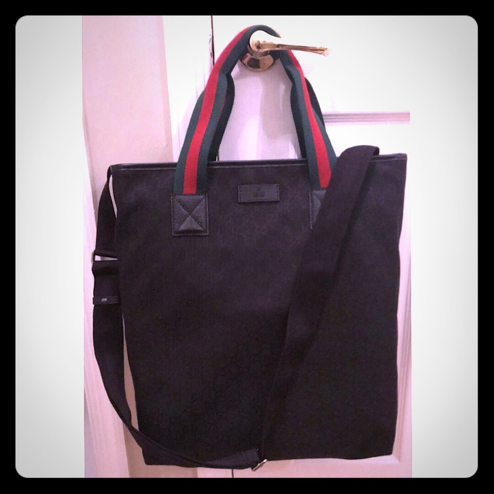 Authentic NEW Gucci tote bag w/ shoulder strap